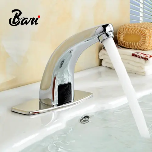 Luxury-Chrome-Faucet-Brass-Material-Basin-Automatic-Faucet-Touchless-Taps-Deck-Mounted-Hot-and-Cold-Sensor (1).webp