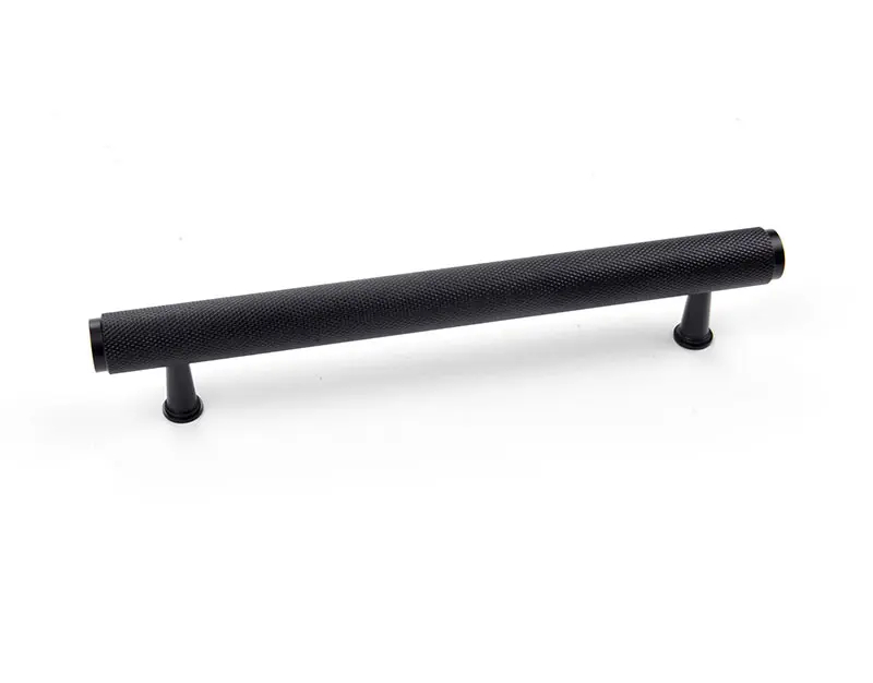 Tirador de Aluminio Tubular Negro 16 cm