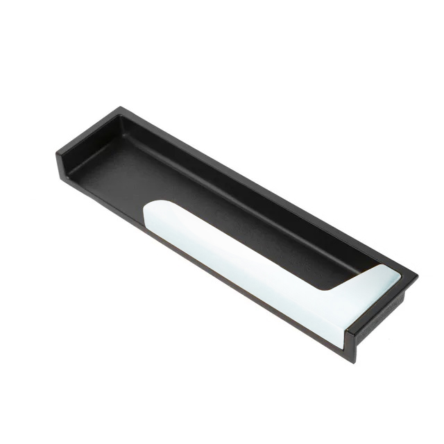 Tirador de Embutir Cromado + Negro 13 cm