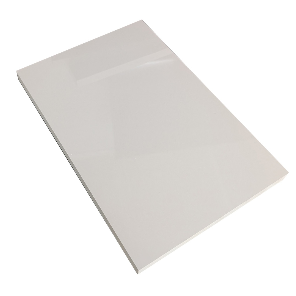 Lamina de PVC PET Gris Cristal Alto Brillo Doble Cara 18 mm